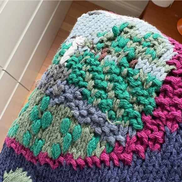 Vintage Signatures by Northern Isles Hand Knit Apple Orchard Ramie Sweater - Picture 8 of 9